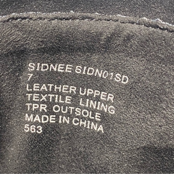 Blondo Sidnee Black Suede Heeled Bootie 7 - Picture 12 of 15